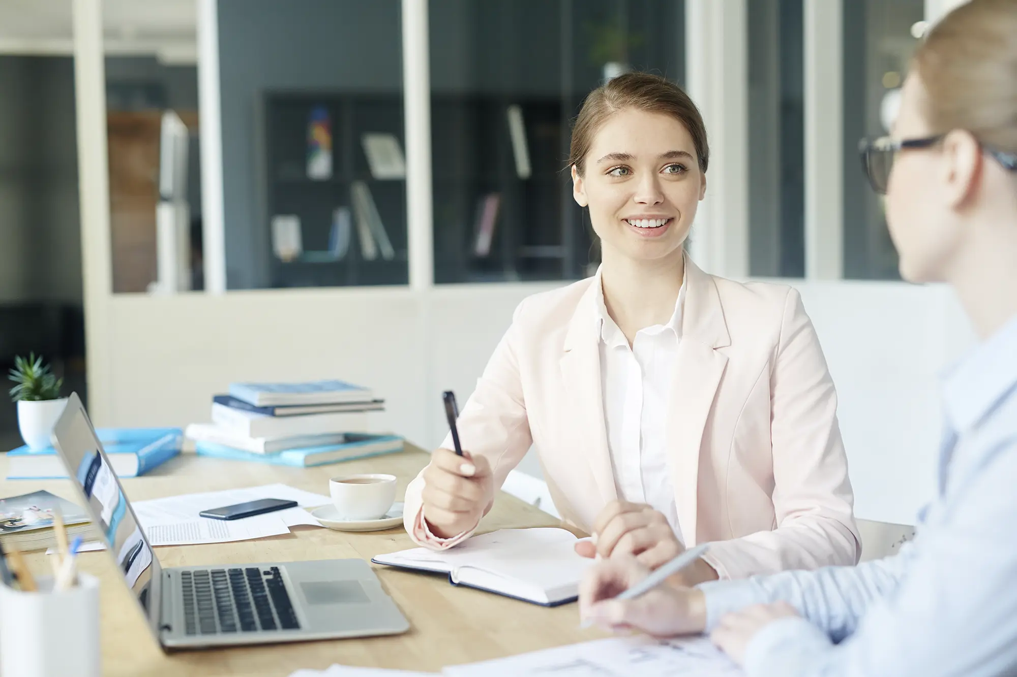 Consultoria OG Serviços apresentando soluções financeiras